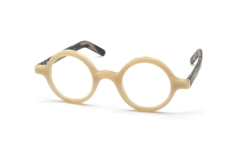 Venice 158 · Ivory Glossy